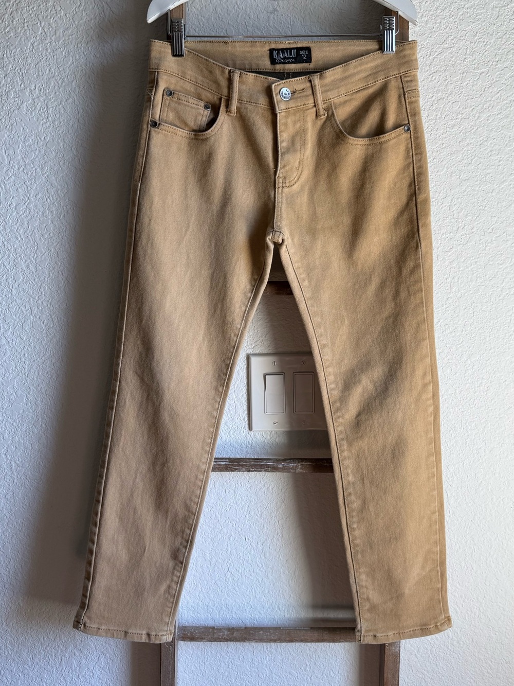 Kaalu Euro Tan Skinny Pants boys sz: 12